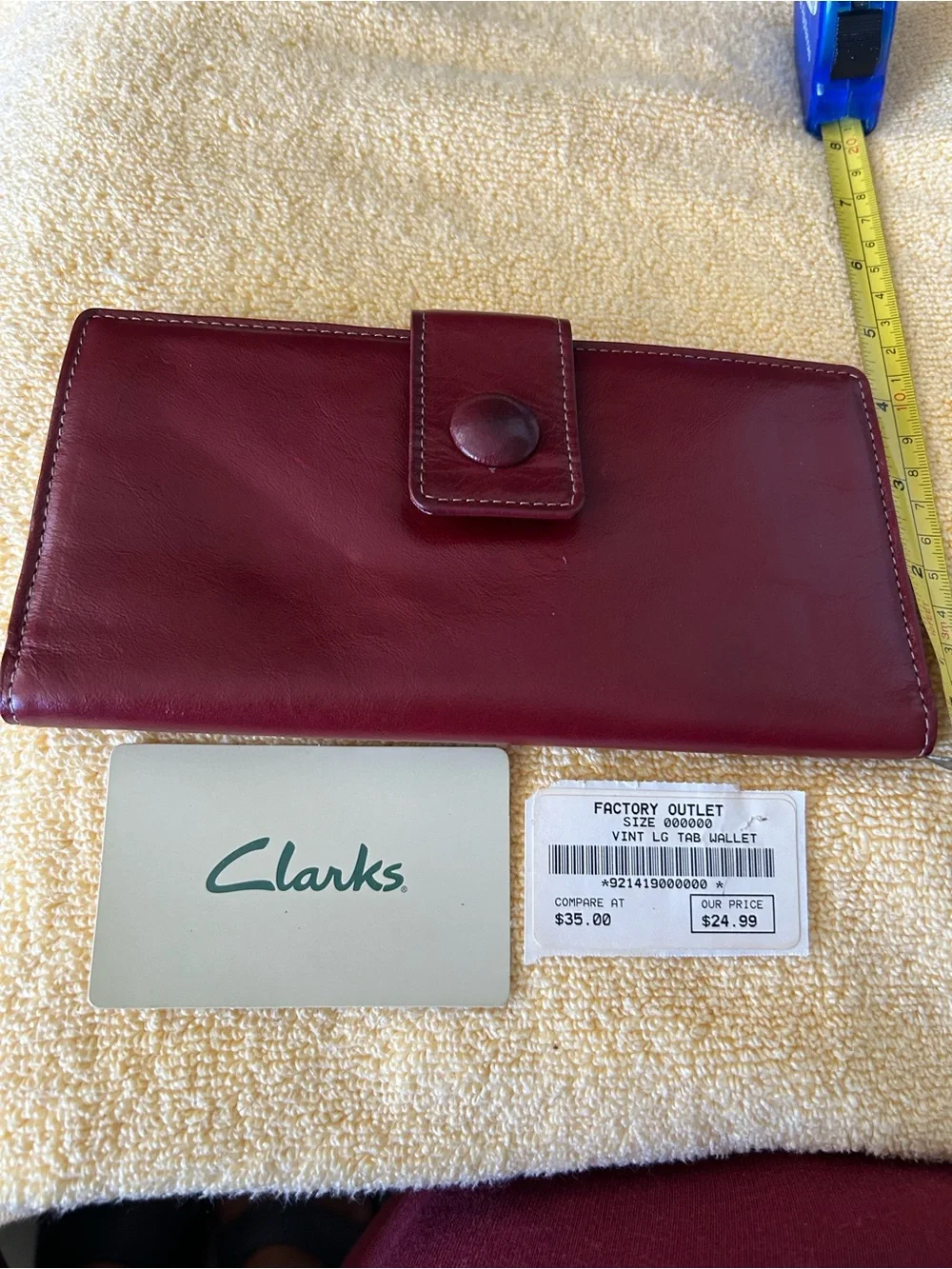 NWT Clarks Deep Wine Leather Tab Wallet